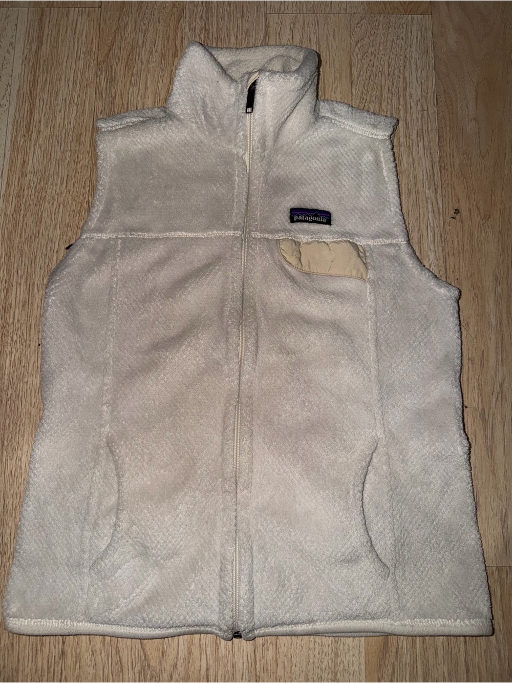 Patagonia Cream Sherpa Fleece Jacket - Cream
